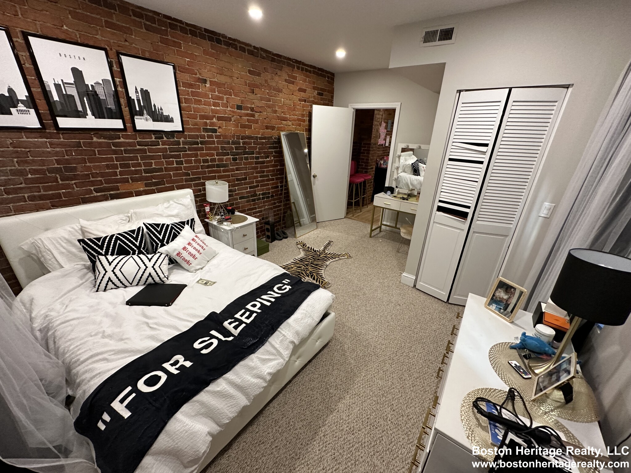 61 Hemenway St, Fenway