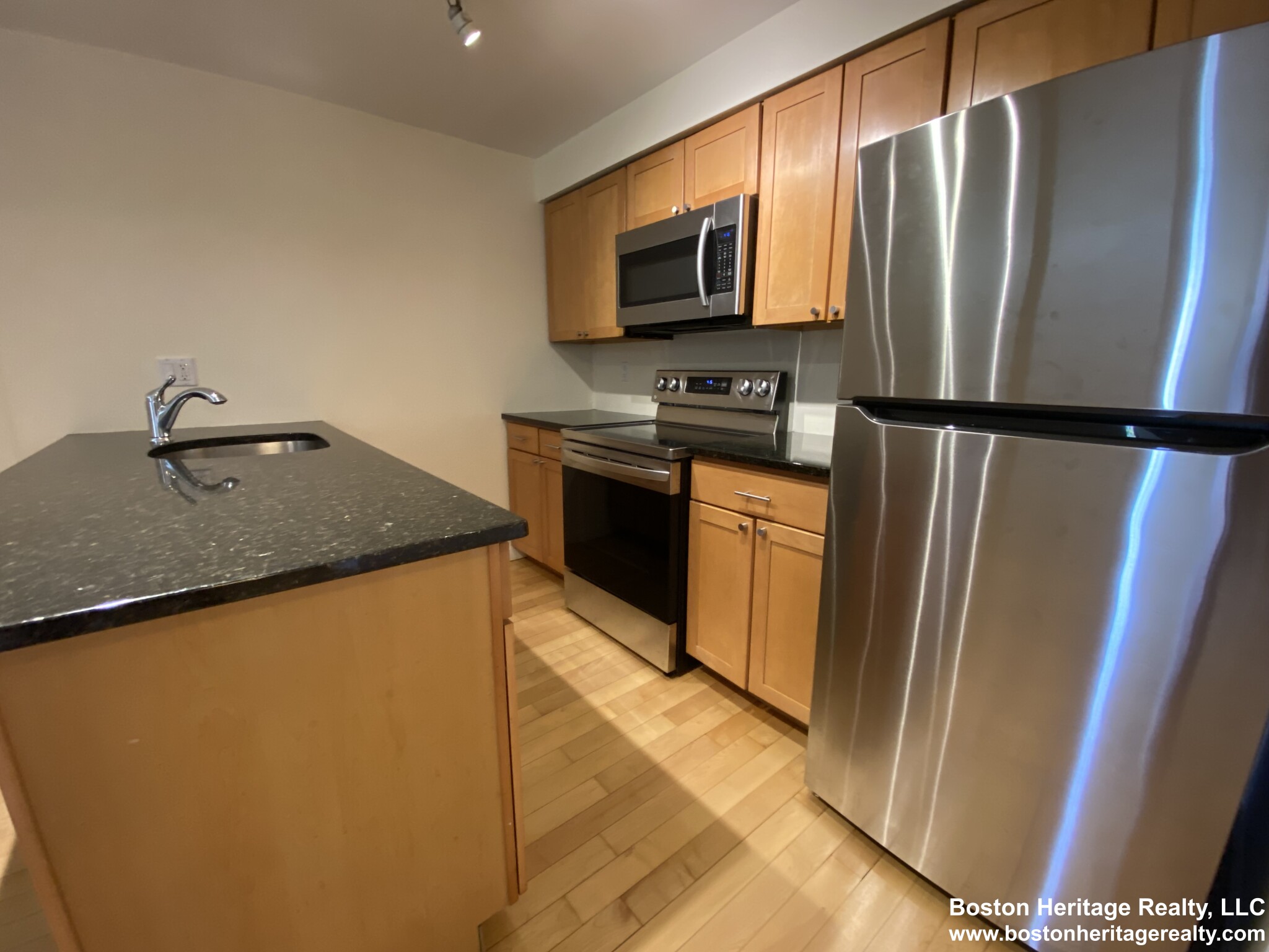 3 Douglass Park, South End