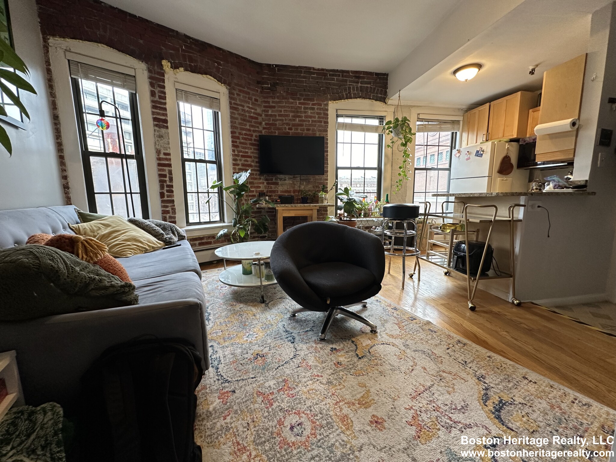 23 Saint Stephen St, Fenway