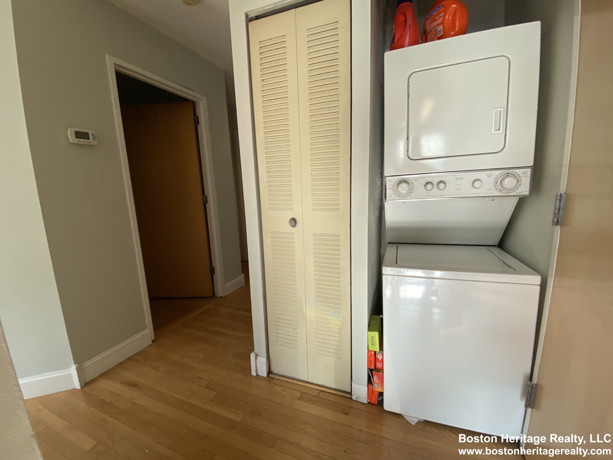 111 Gainsborough St, Fenway