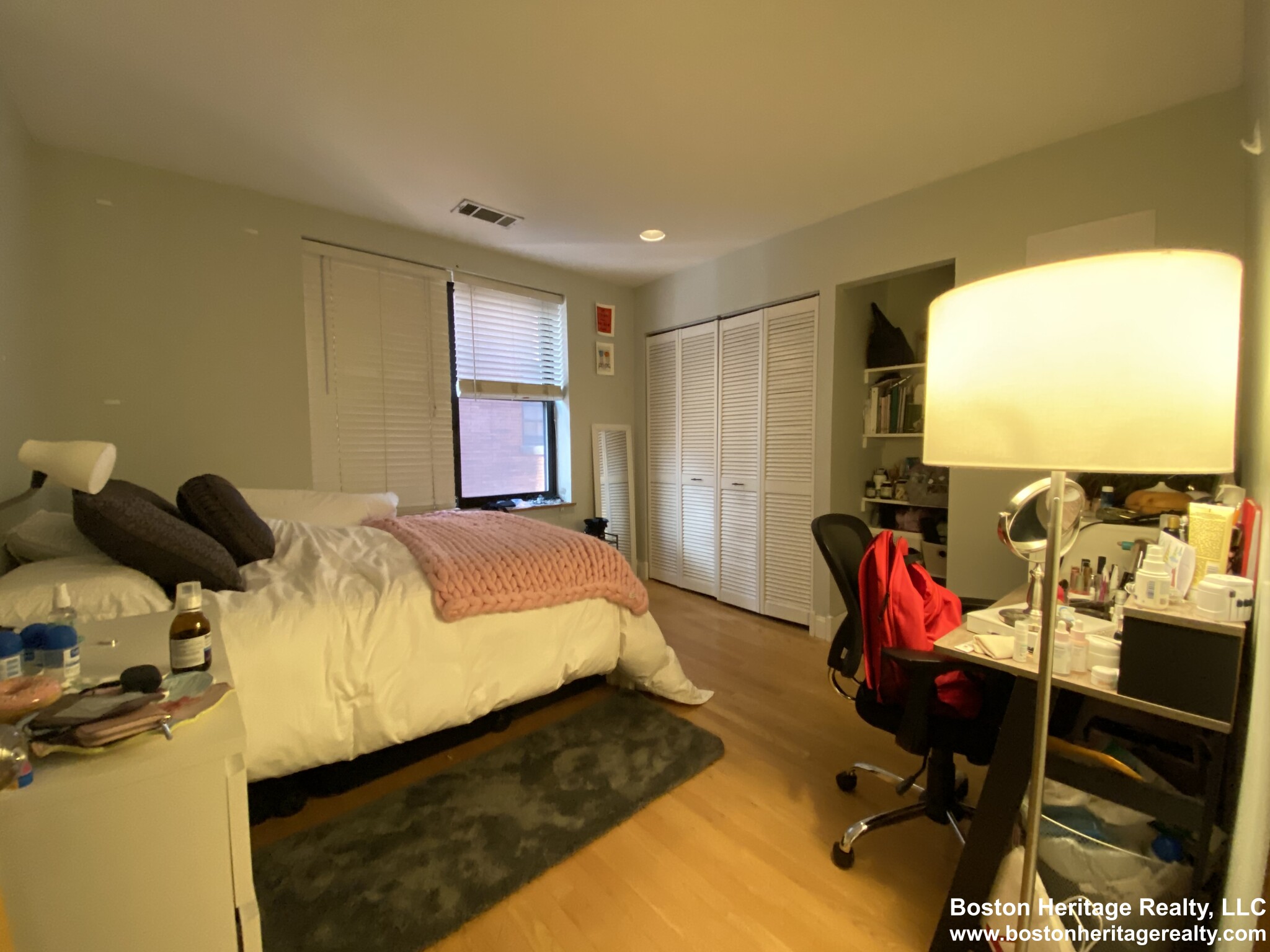 111 Gainsborough St, Fenway