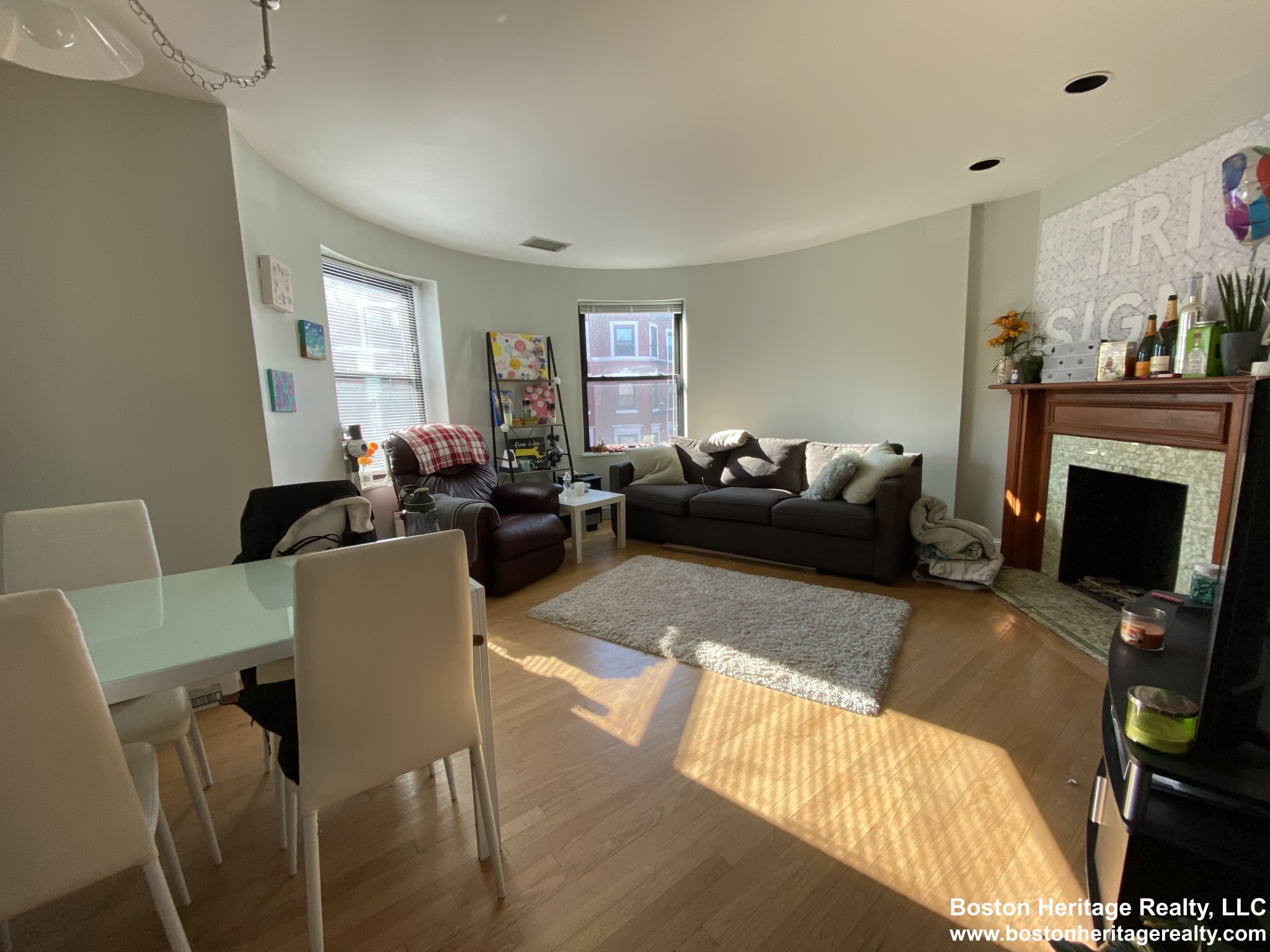 111 Gainsborough St, Fenway