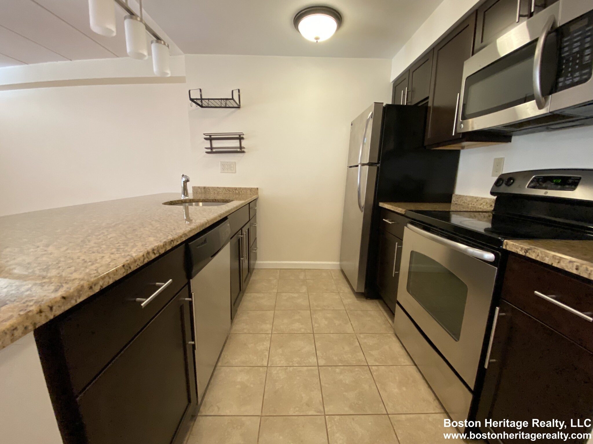 3 Douglass Park, South End