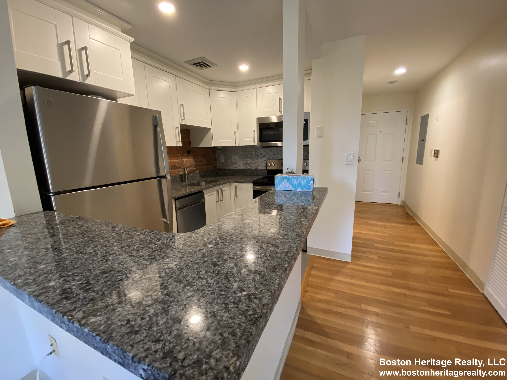 79 Gainsborough St, Fenway