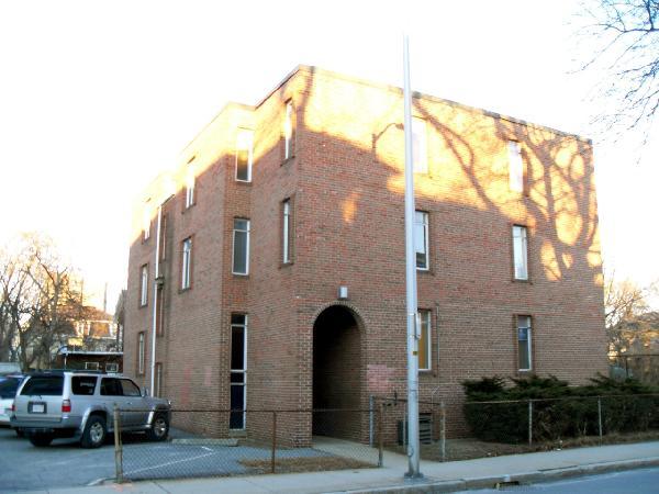 524 Putnam Ave, Cambridgeport