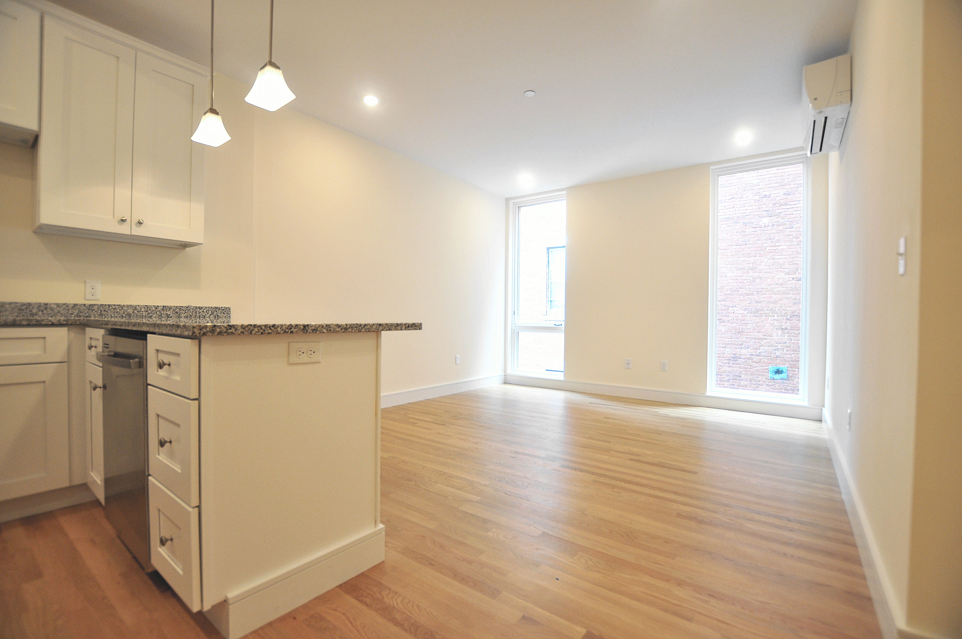1 bed, 1 bath apartment for rent at 875 Beacon St Unit 6, Fenway — photo 2 of 10