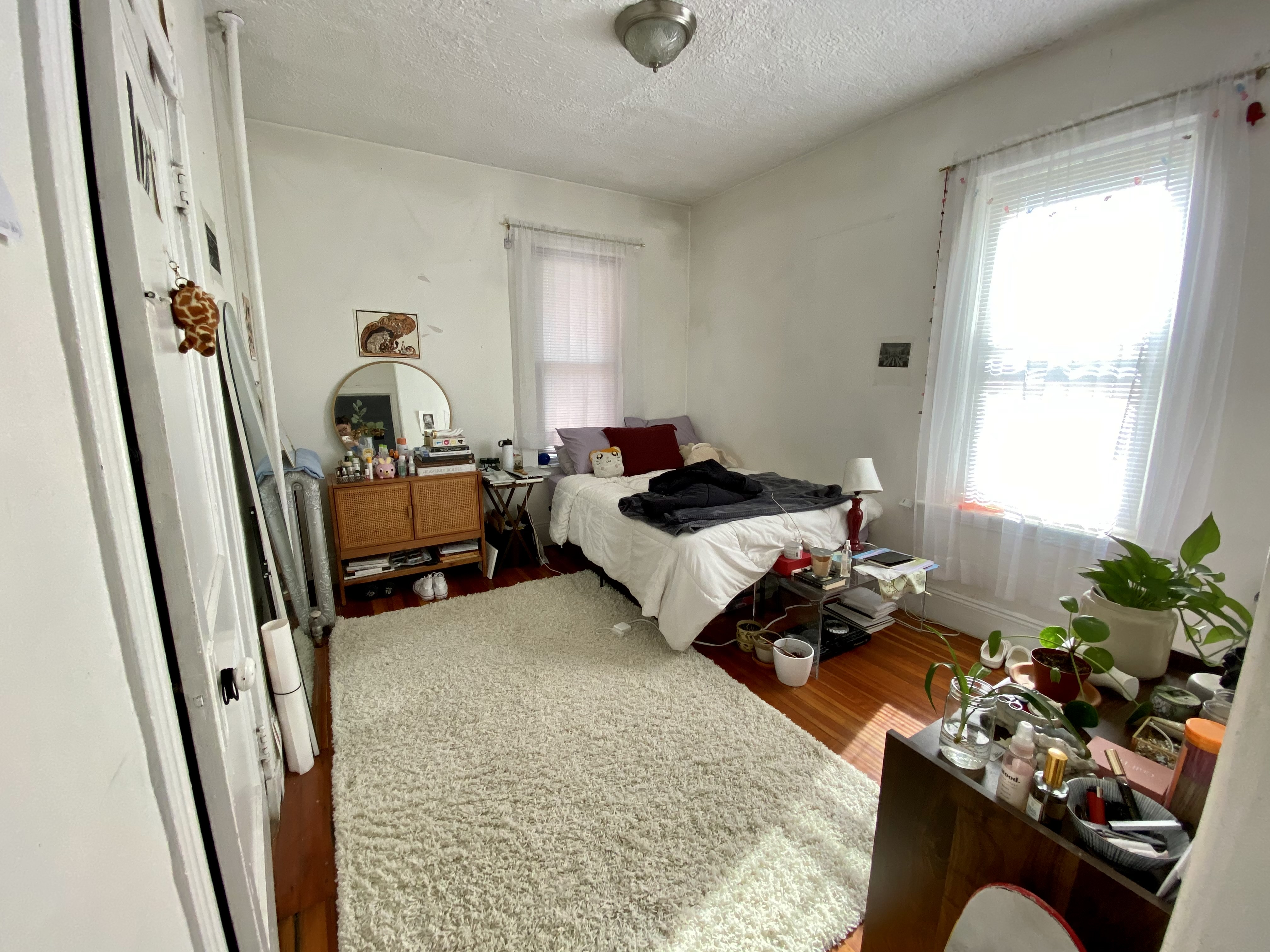 3 bed, 1 bath apartment for rent at 163 Kelton St Unit 1, Brighton — photo 11 of 11