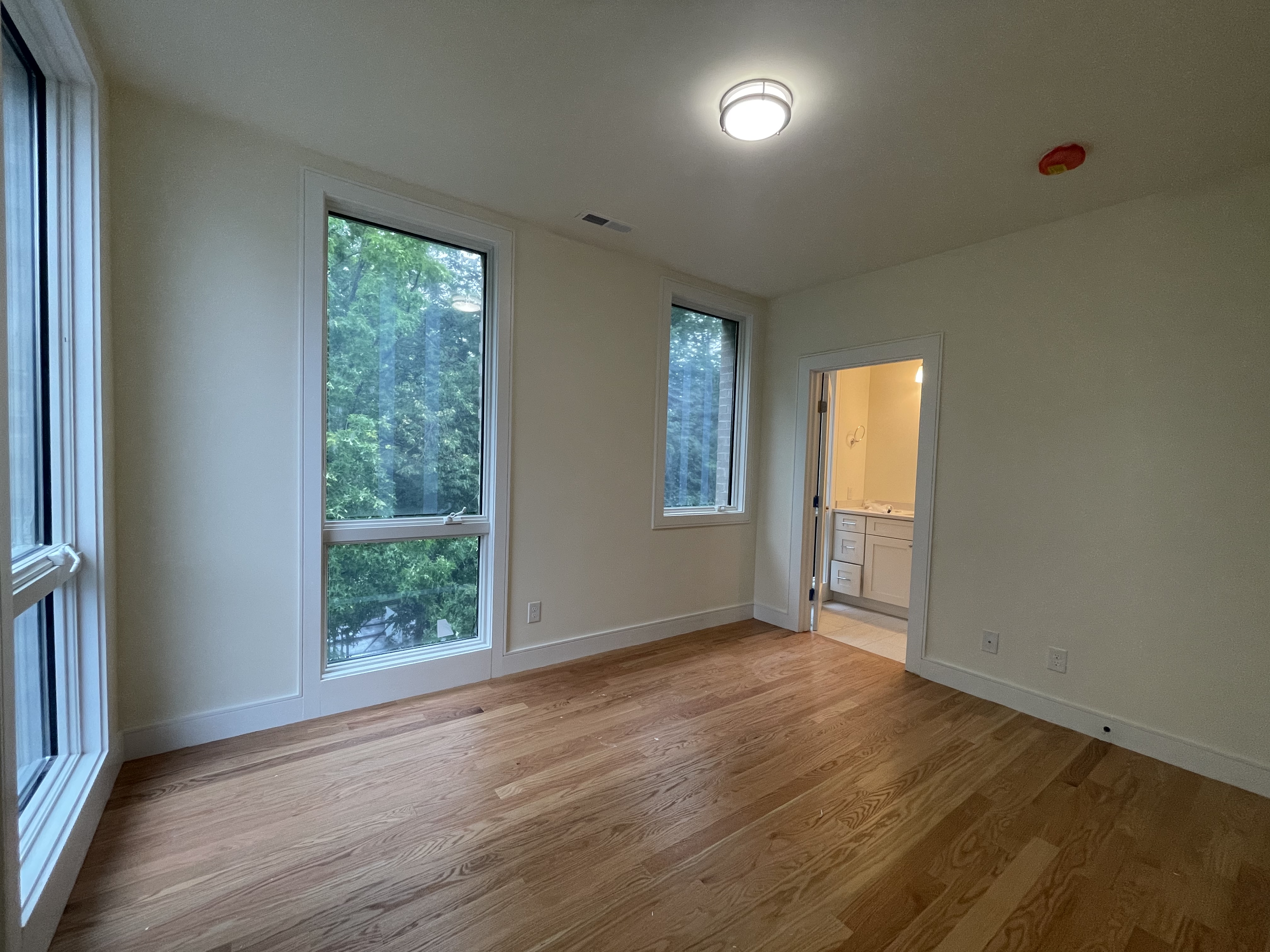 65 Cameron St, Brookline Village