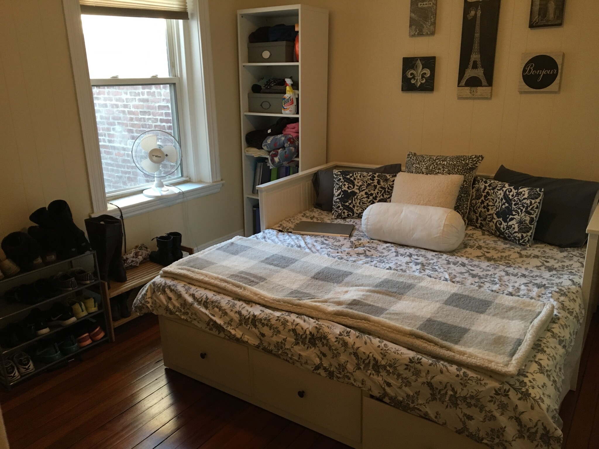 69 South Huntington Ave, Jamaica Plain