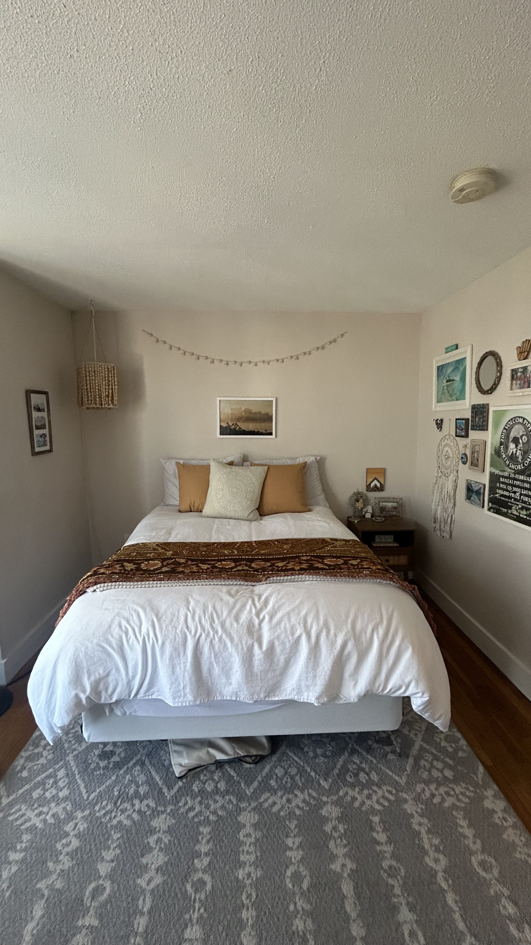 Photos of apartment on East Broadway,Boston MA 02127