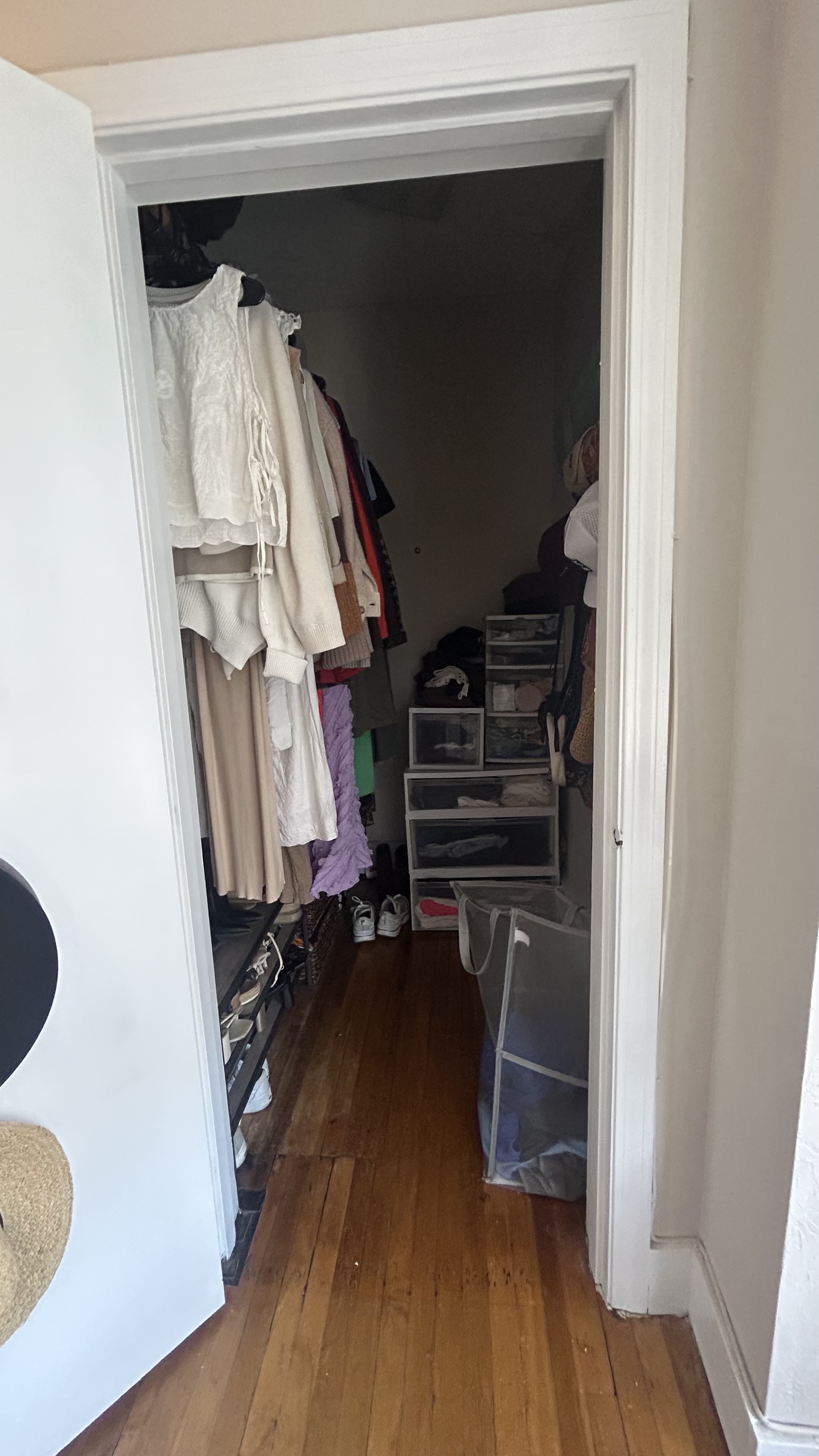 Photos of apartment on East Broadway,Boston MA 02127
