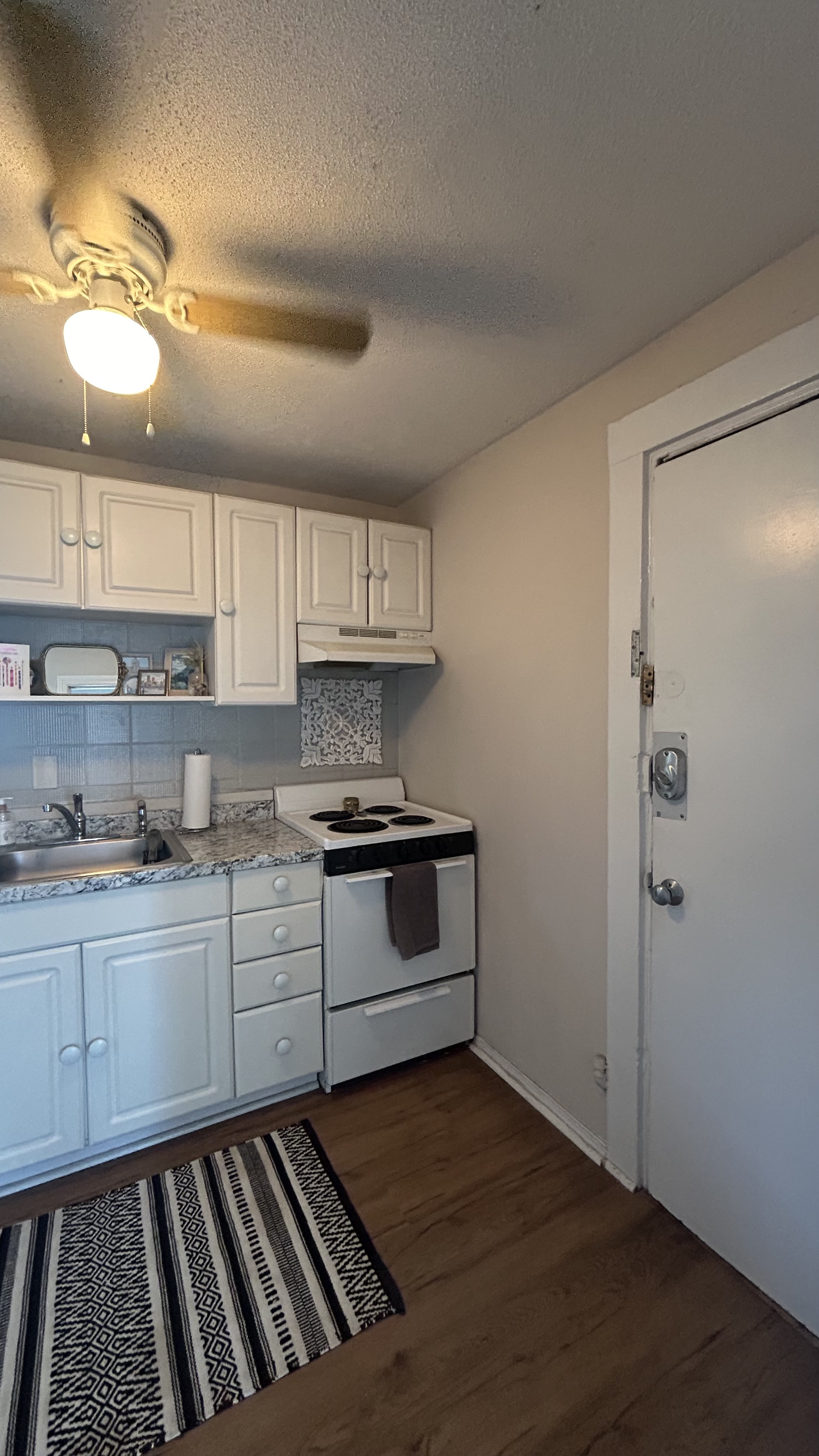 Photos of apartment on East Broadway,Boston MA 02127