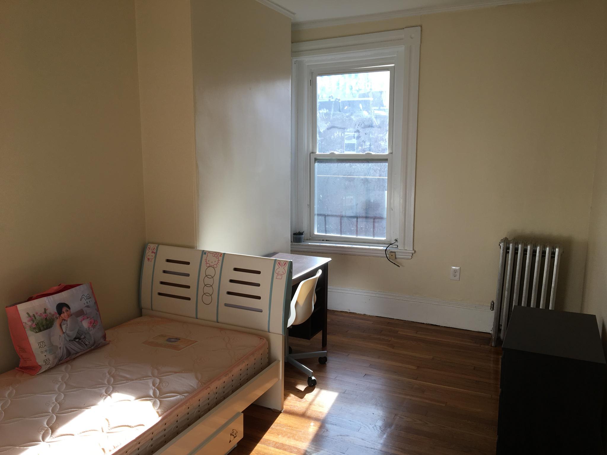 6 Symphony Rd, Fenway