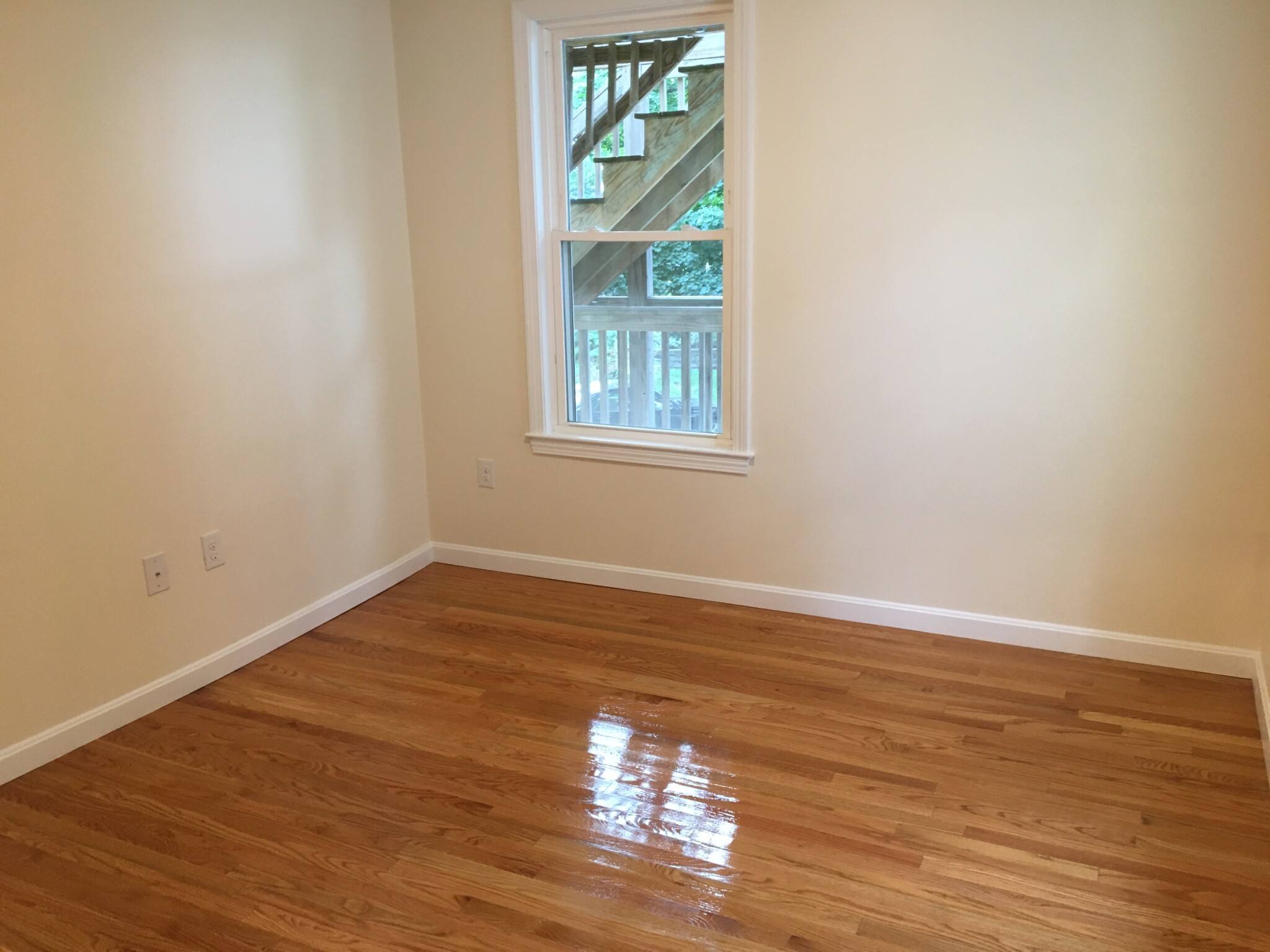 4 Mechanic St, Newton