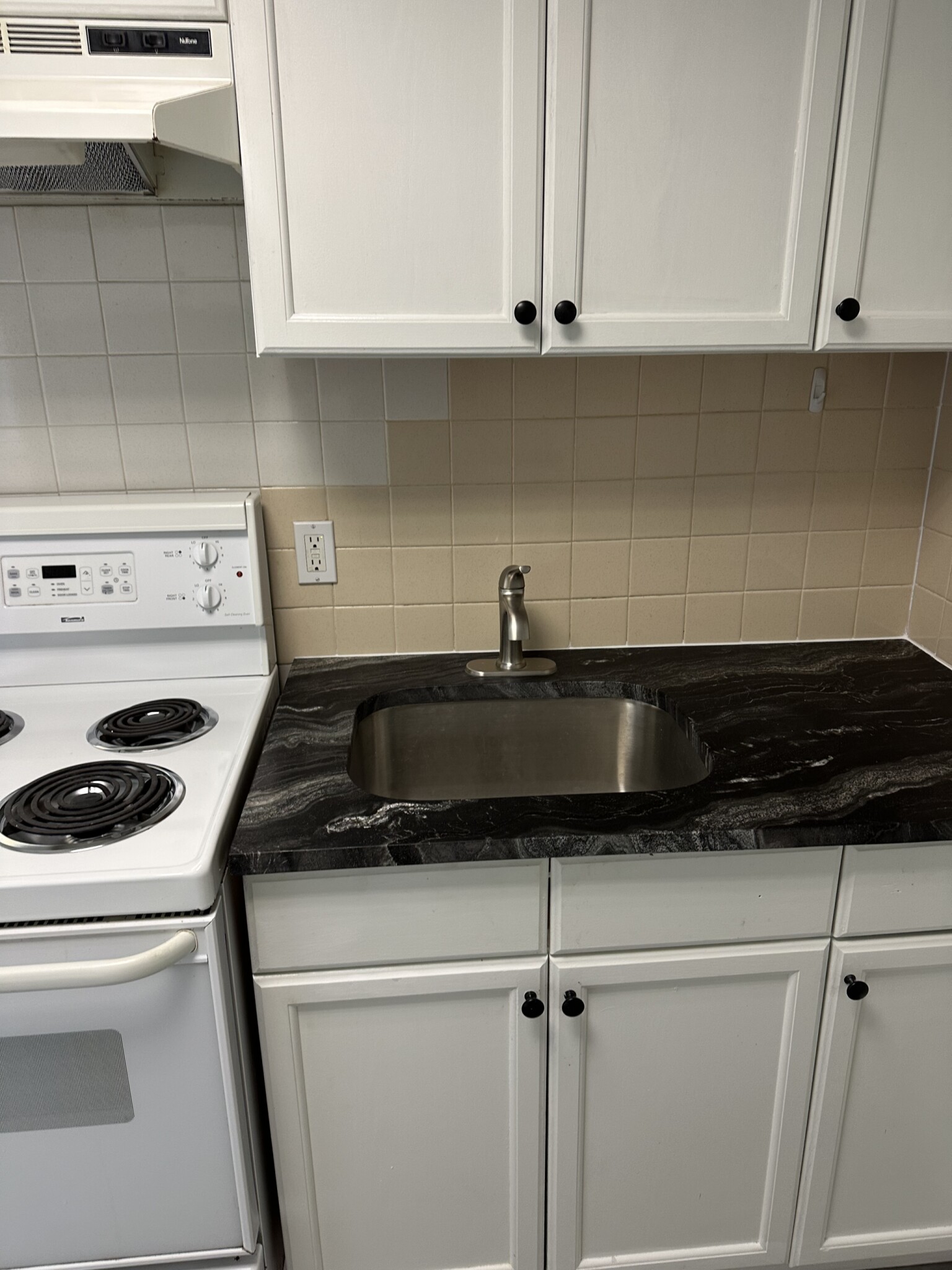 60 Walden St, Neighborhood Nine