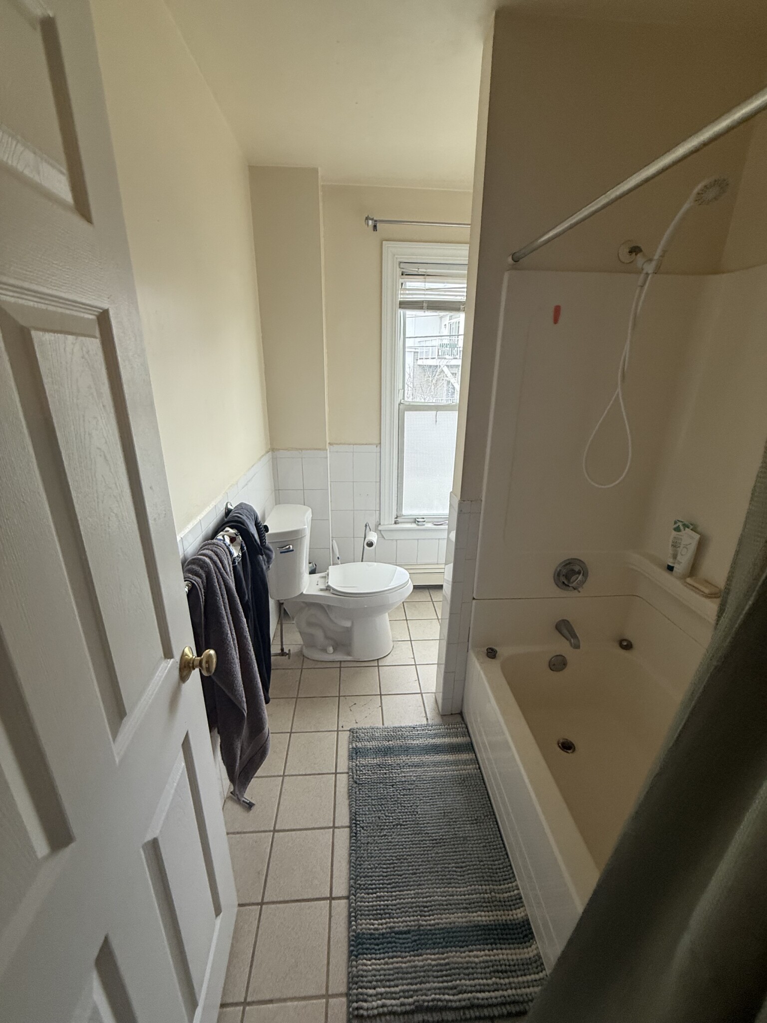 Photos of apartment on Walden St.,Cambridge MA 02140