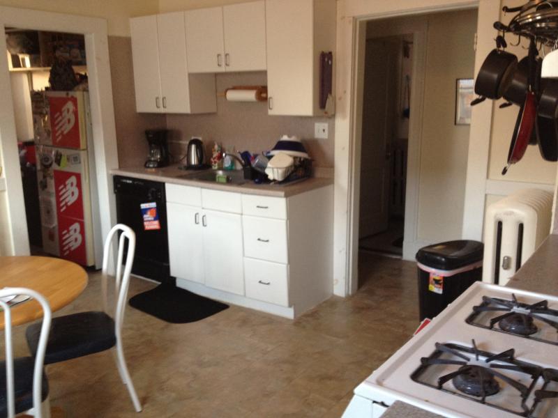 97 Kilsyth Rd, Brighton