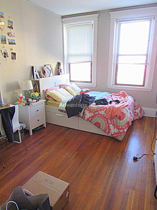 1066 Commonwealth Ave, Allston