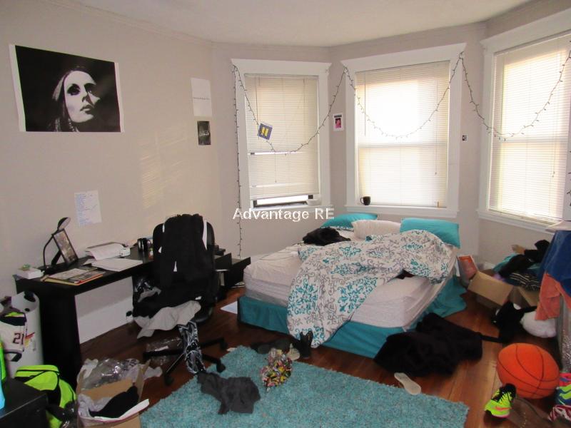 1056 Commonwealth Ave, Allston