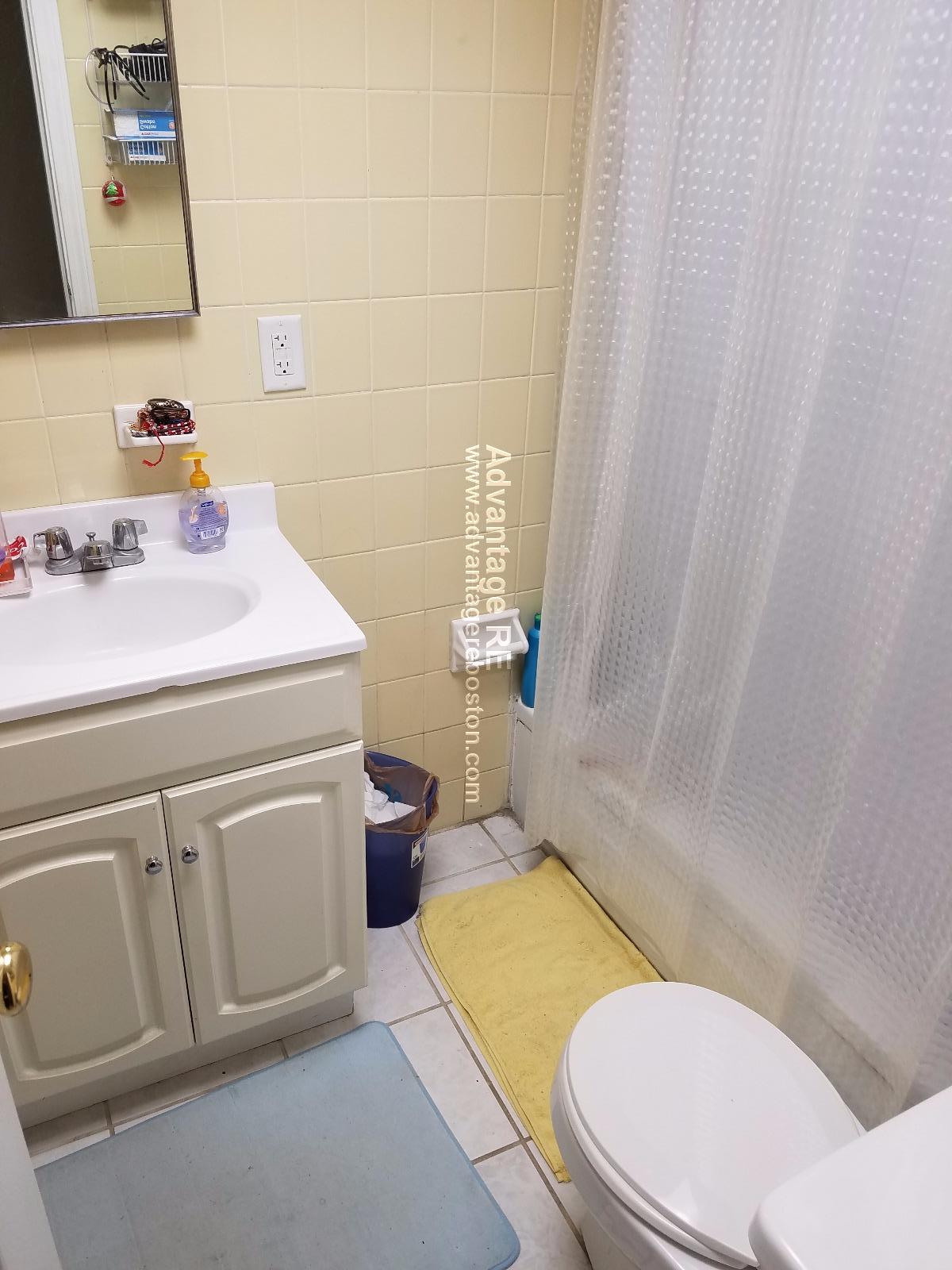 15 Glenville Ave, Allston