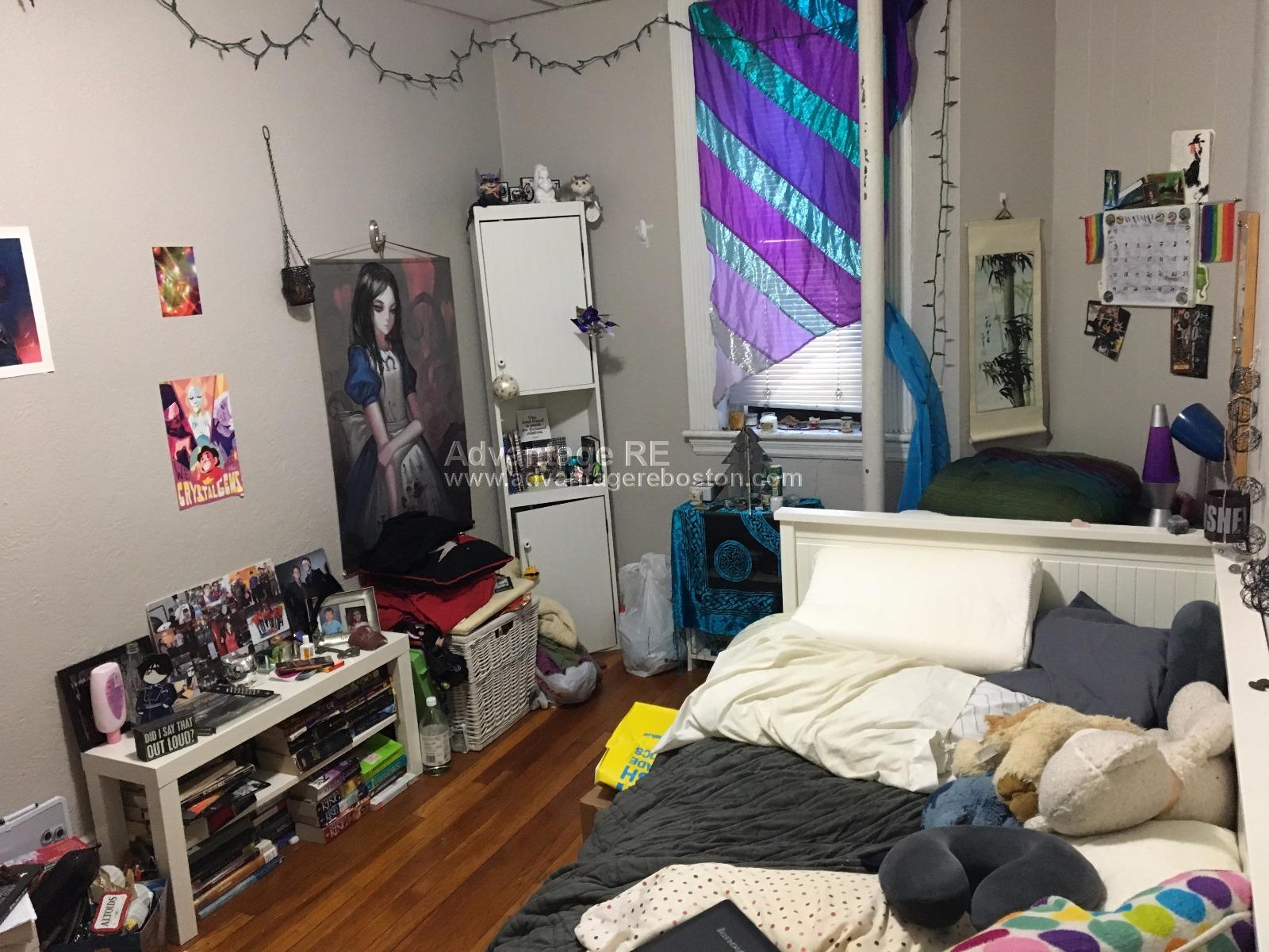 1056 Commonwealth Ave, Allston