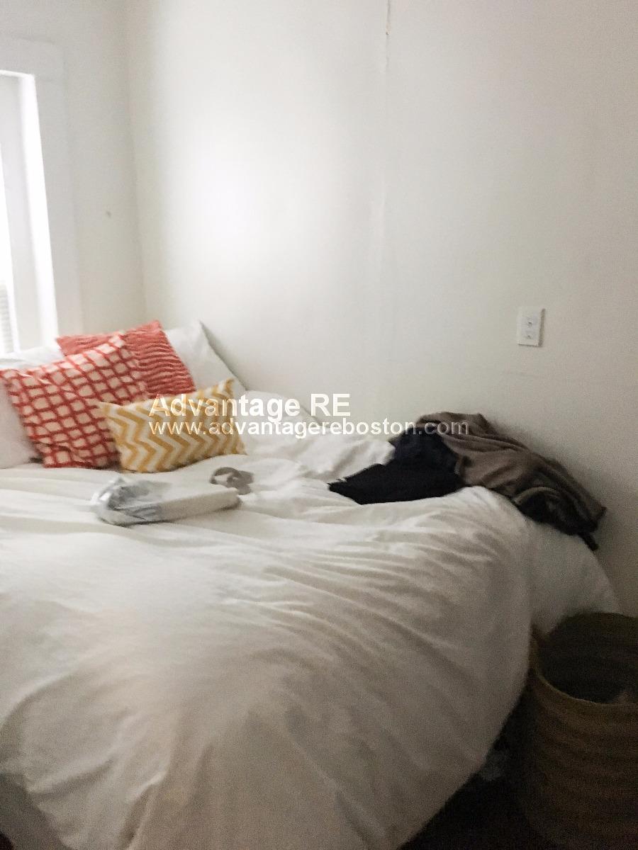 10 Wiget St, North End