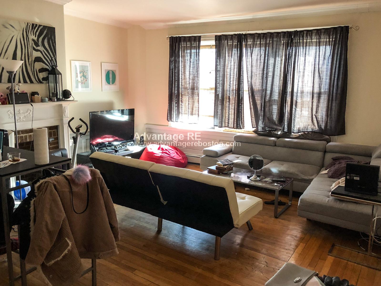 1657 Commonwealth Ave, Brighton