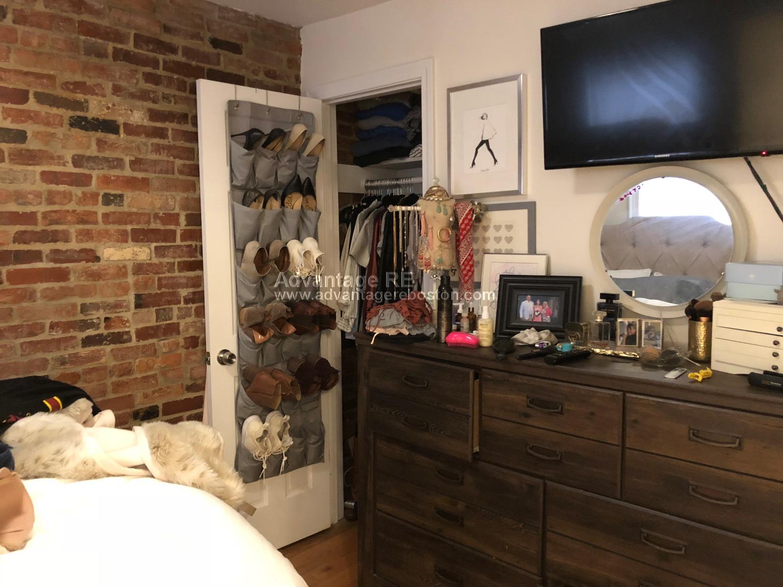 10 Wiget St, North End