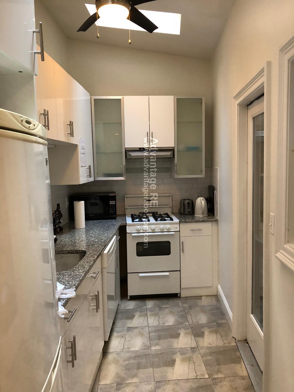 10 Wiget St, North End