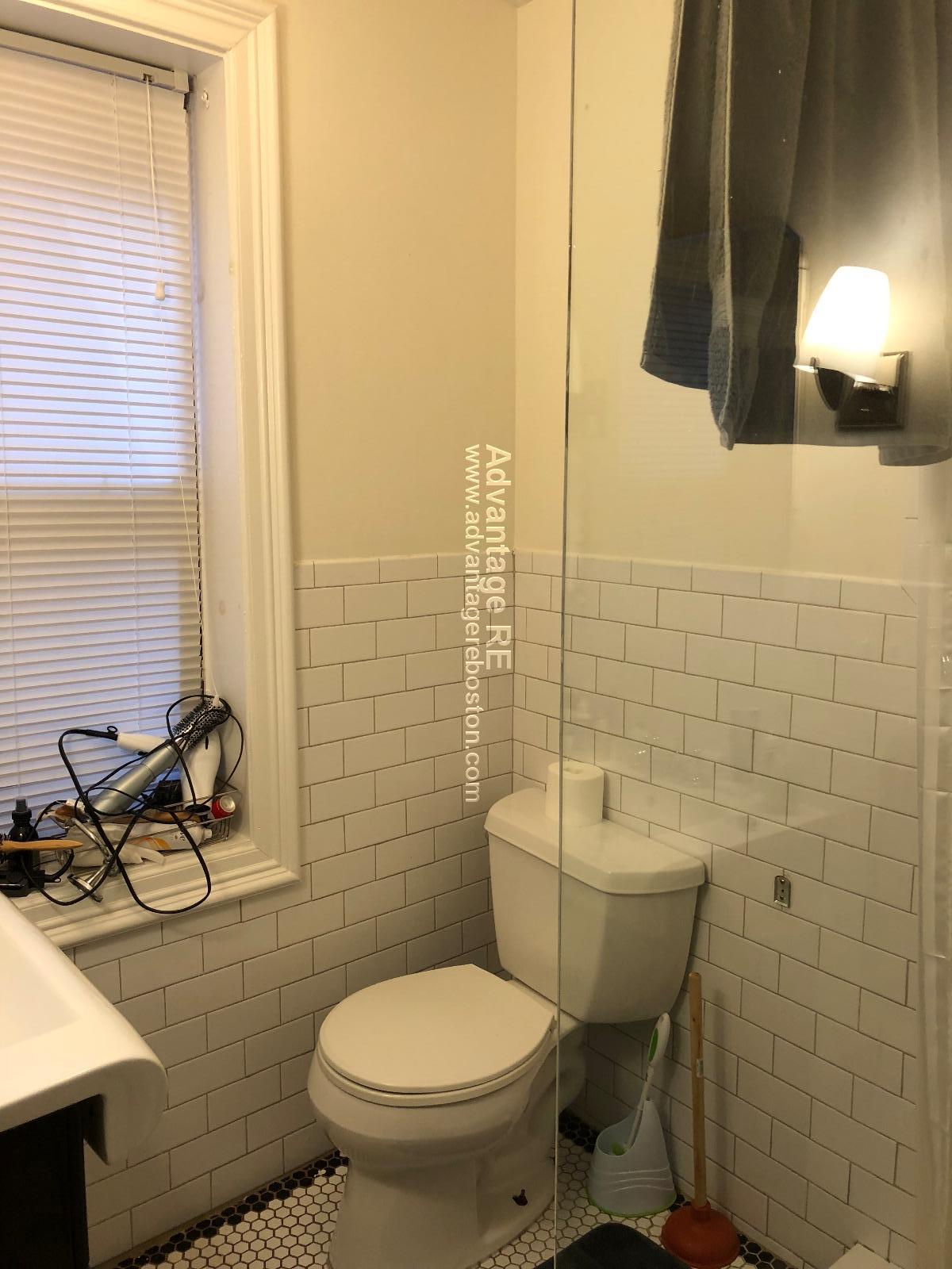 10 Wiget St, North End