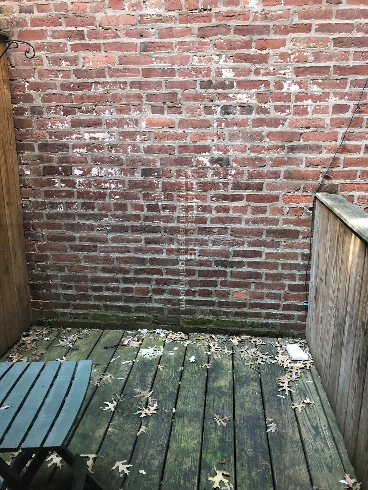 10 Wiget St, North End