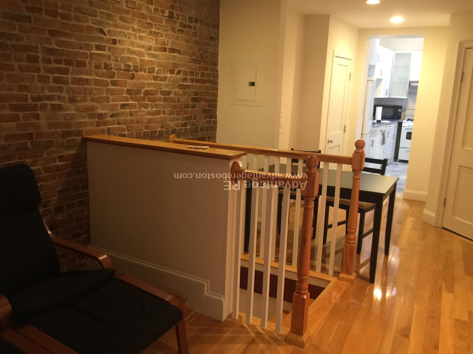 10 Wiget St, North End