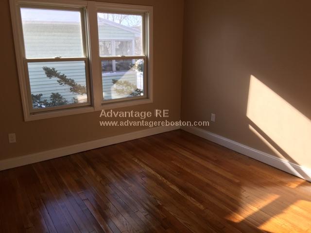 180 Franklin St, Allston