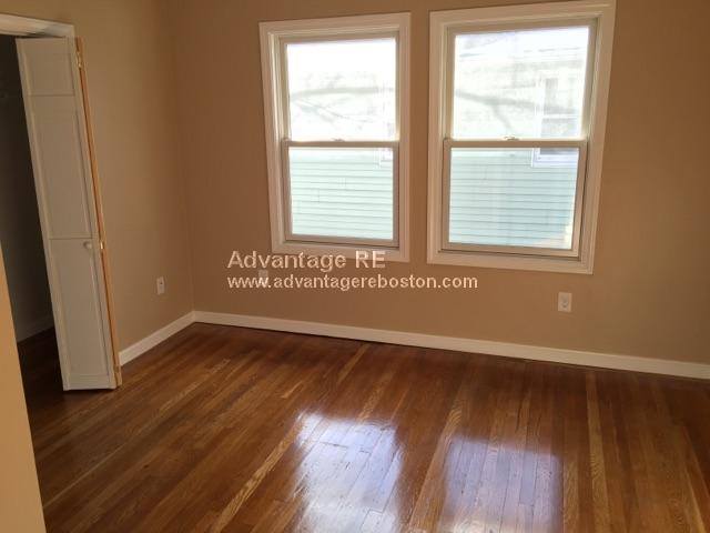 180 Franklin St, Allston