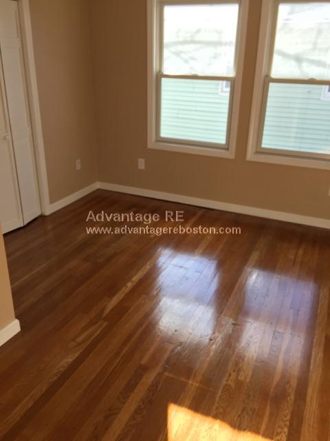 180 Franklin St, Allston