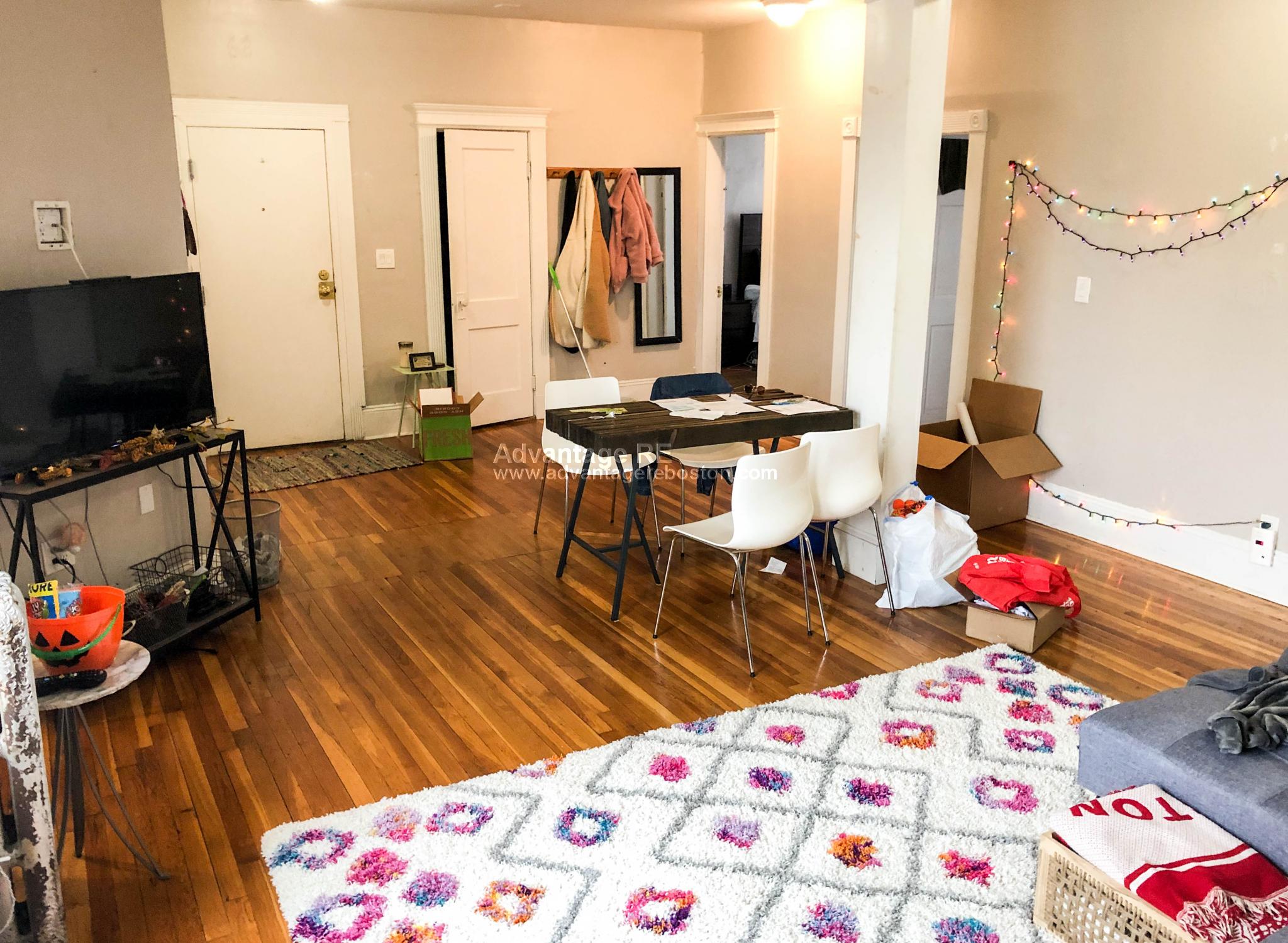 1056 Commonwealth Ave, Allston