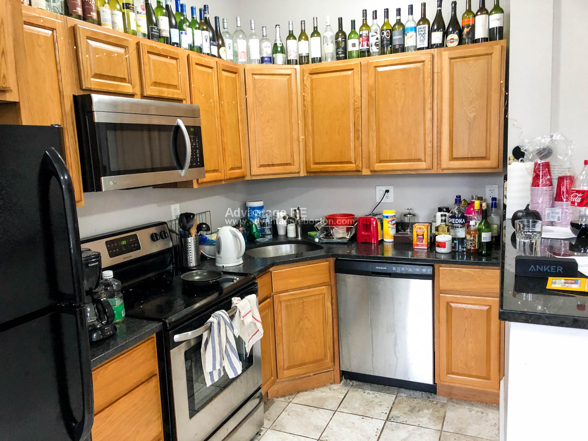 1056 Commonwealth Ave, Allston