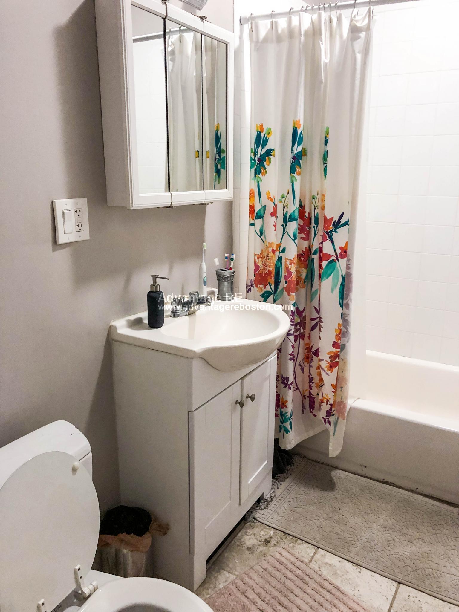 1056 Commonwealth Ave, Allston