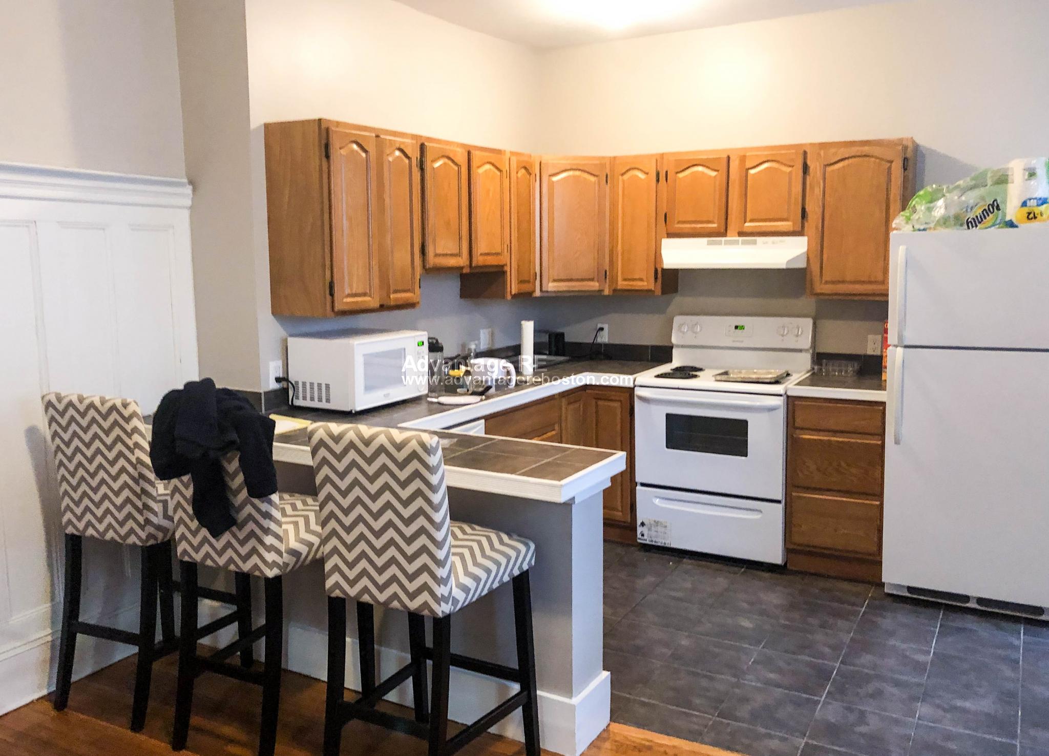 2 bed, 1 bath apartment for rent at 1066 Commonwealth Ave Unit 43, Allston — photo 14 of 32