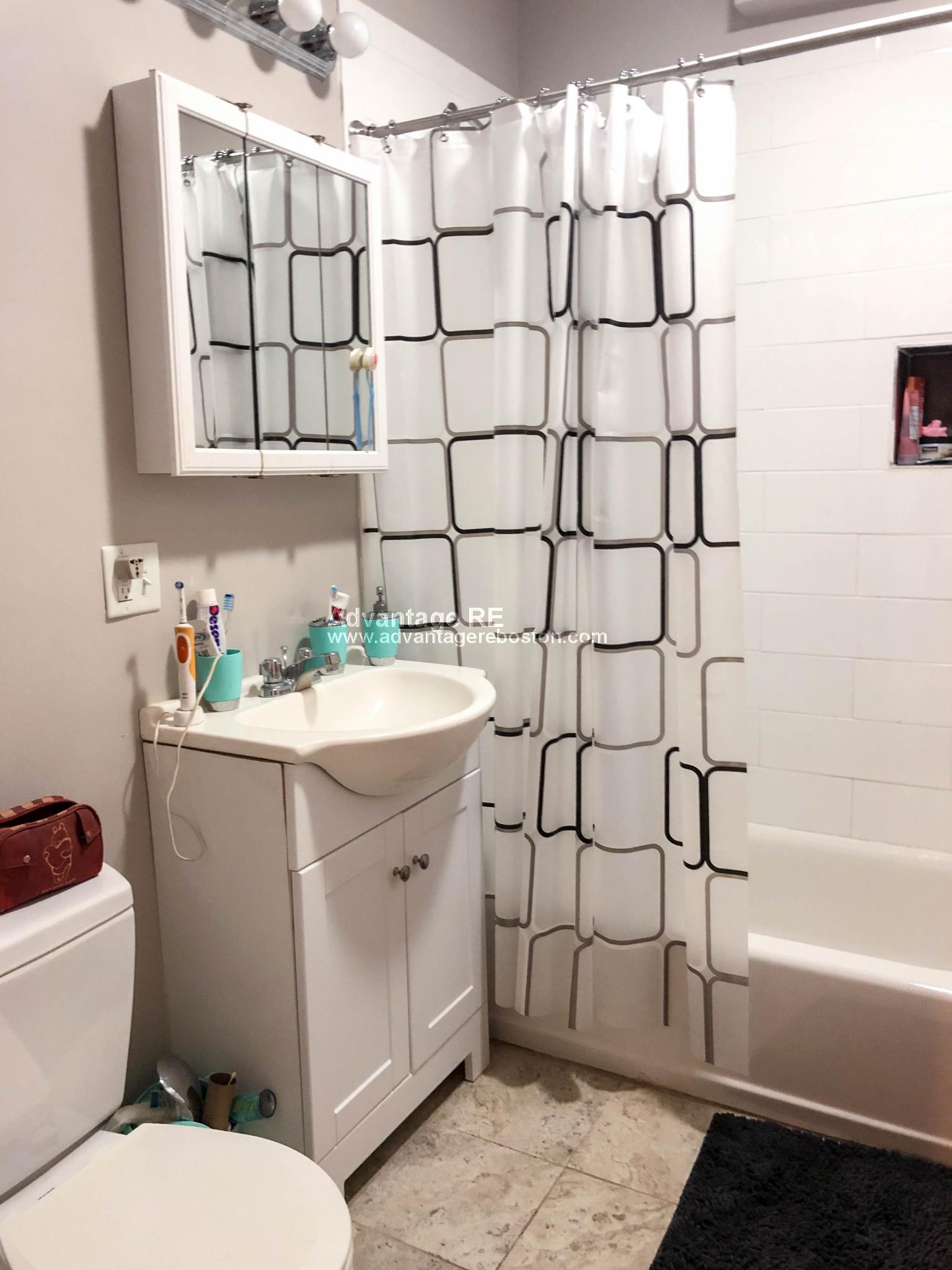 3 bed, 1 bath apartment for rent at 1066 Commonwealth Ave Unit 51, Allston — photo 16 of 28
