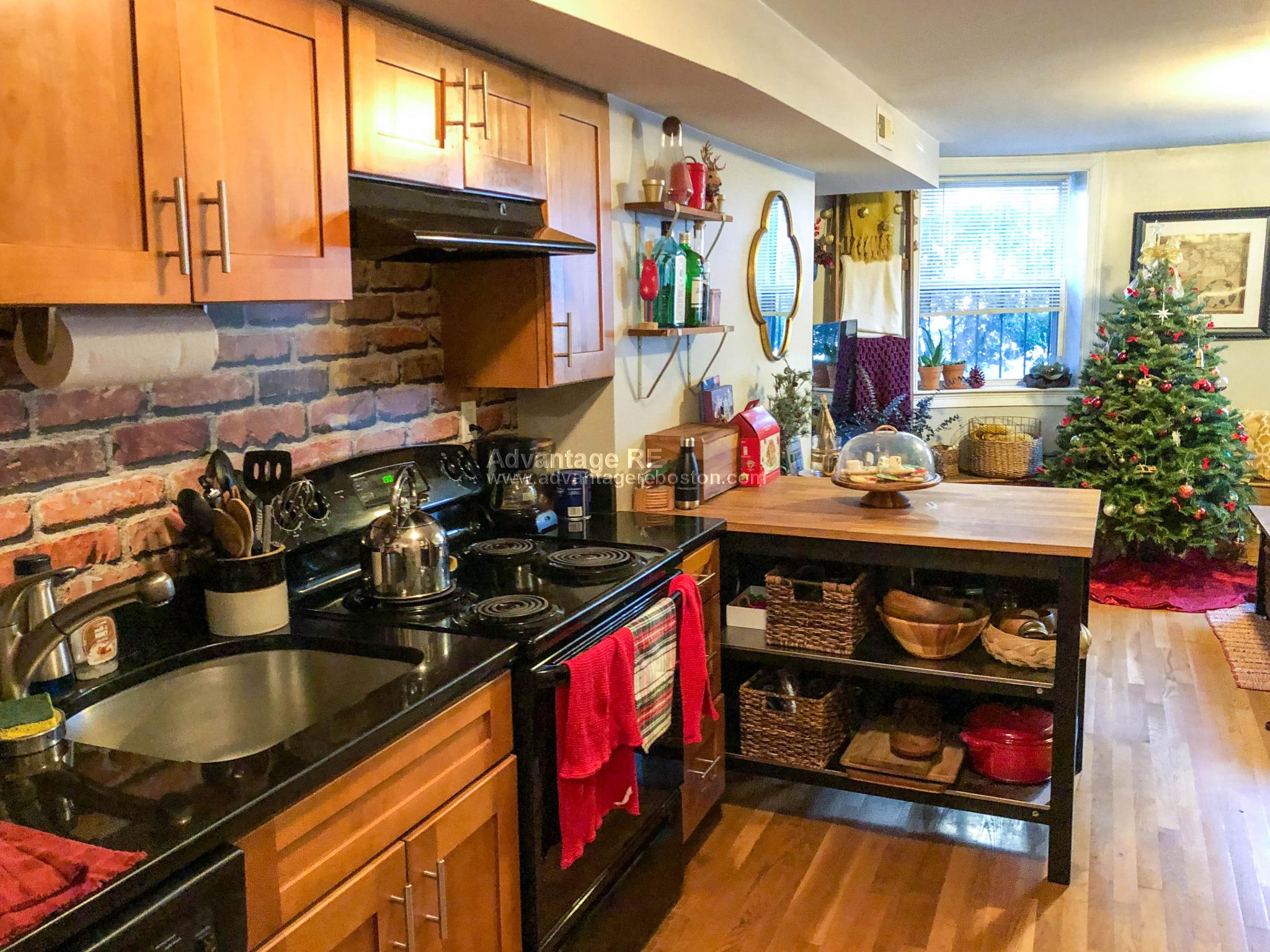 23 Saint Lukes Rd, Allston