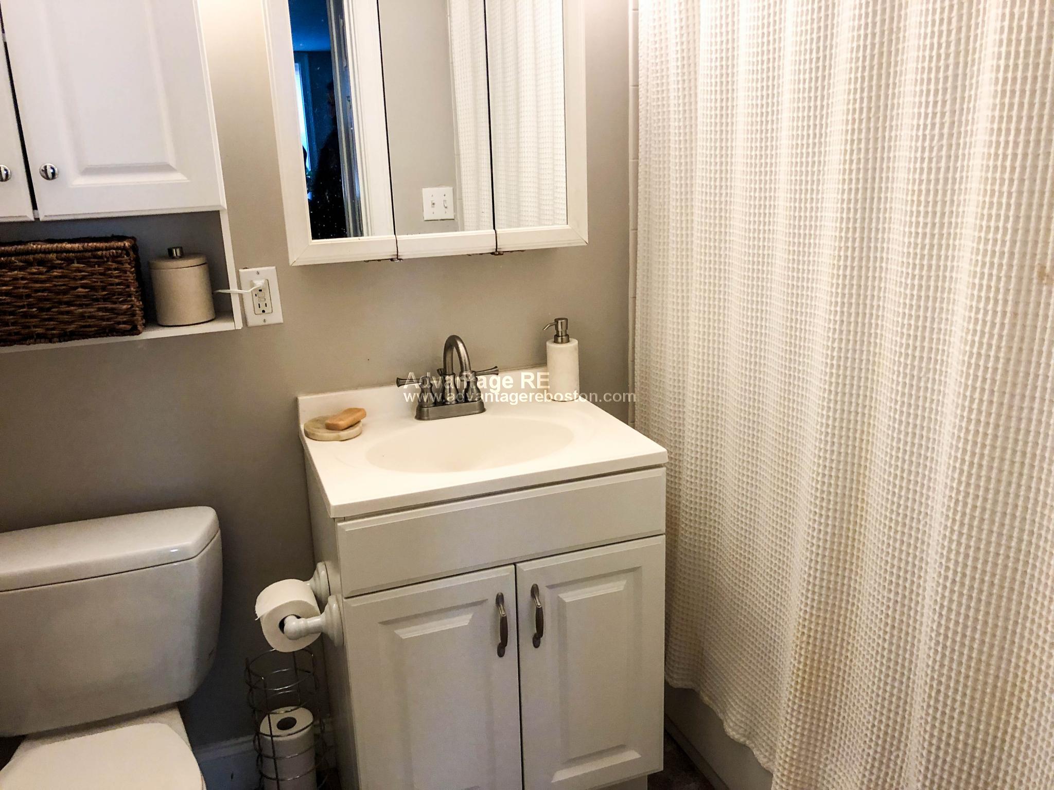 23 Saint Lukes Rd, Allston