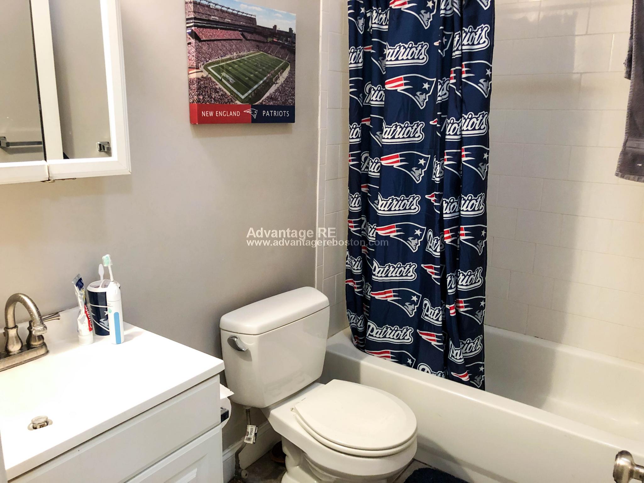 23 Saint Lukes Rd, Allston