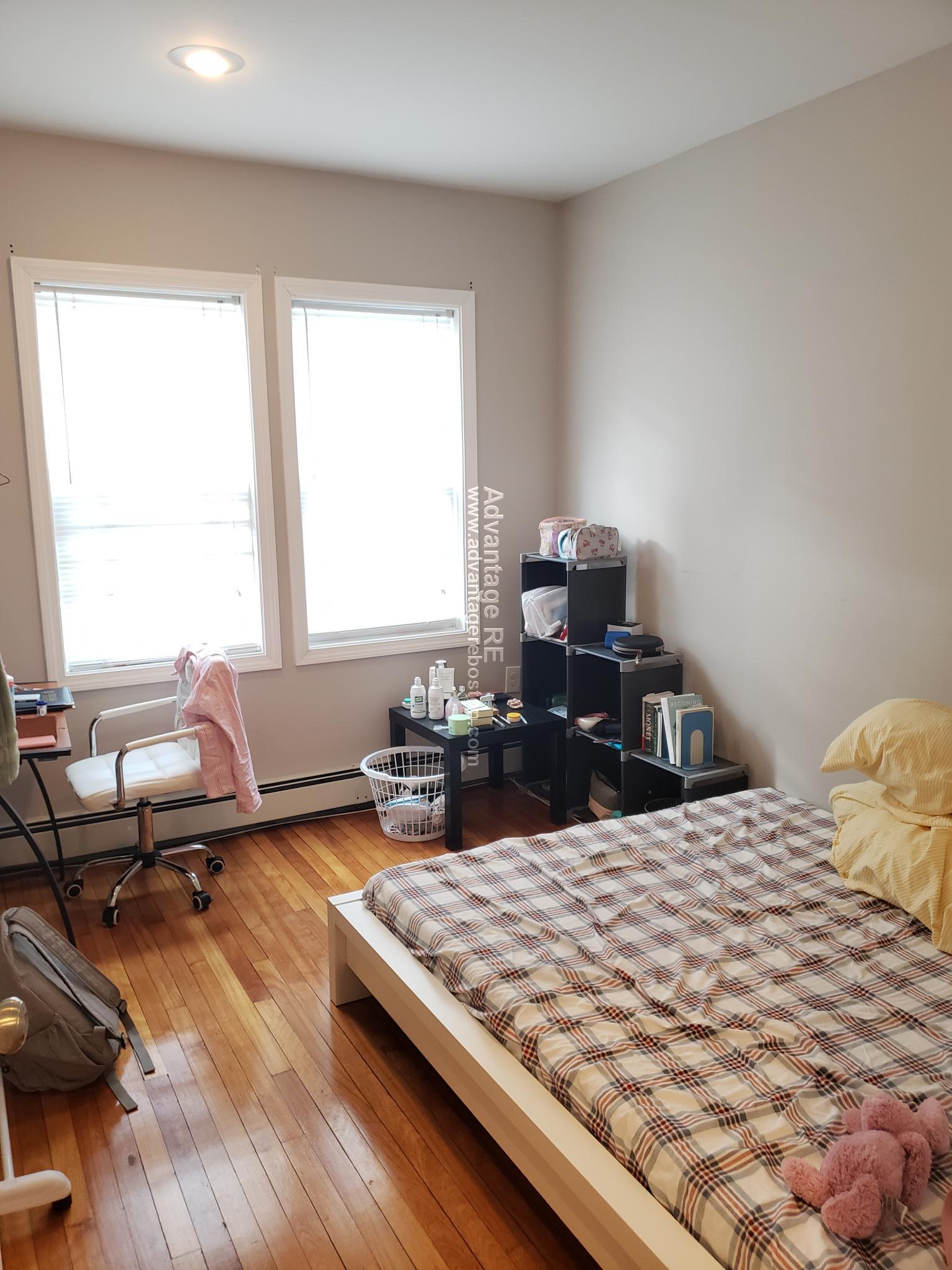 4 bed, 2 bath apartment for rent at 115 Glenville Ave Unit HOUSE, Allston — photo 7 of 16