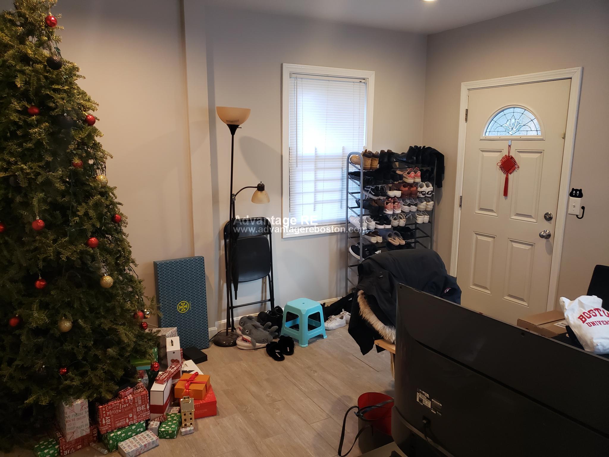 4 bed, 2 bath apartment for rent at 115 Glenville Ave Unit HOUSE, Allston — photo 9 of 16