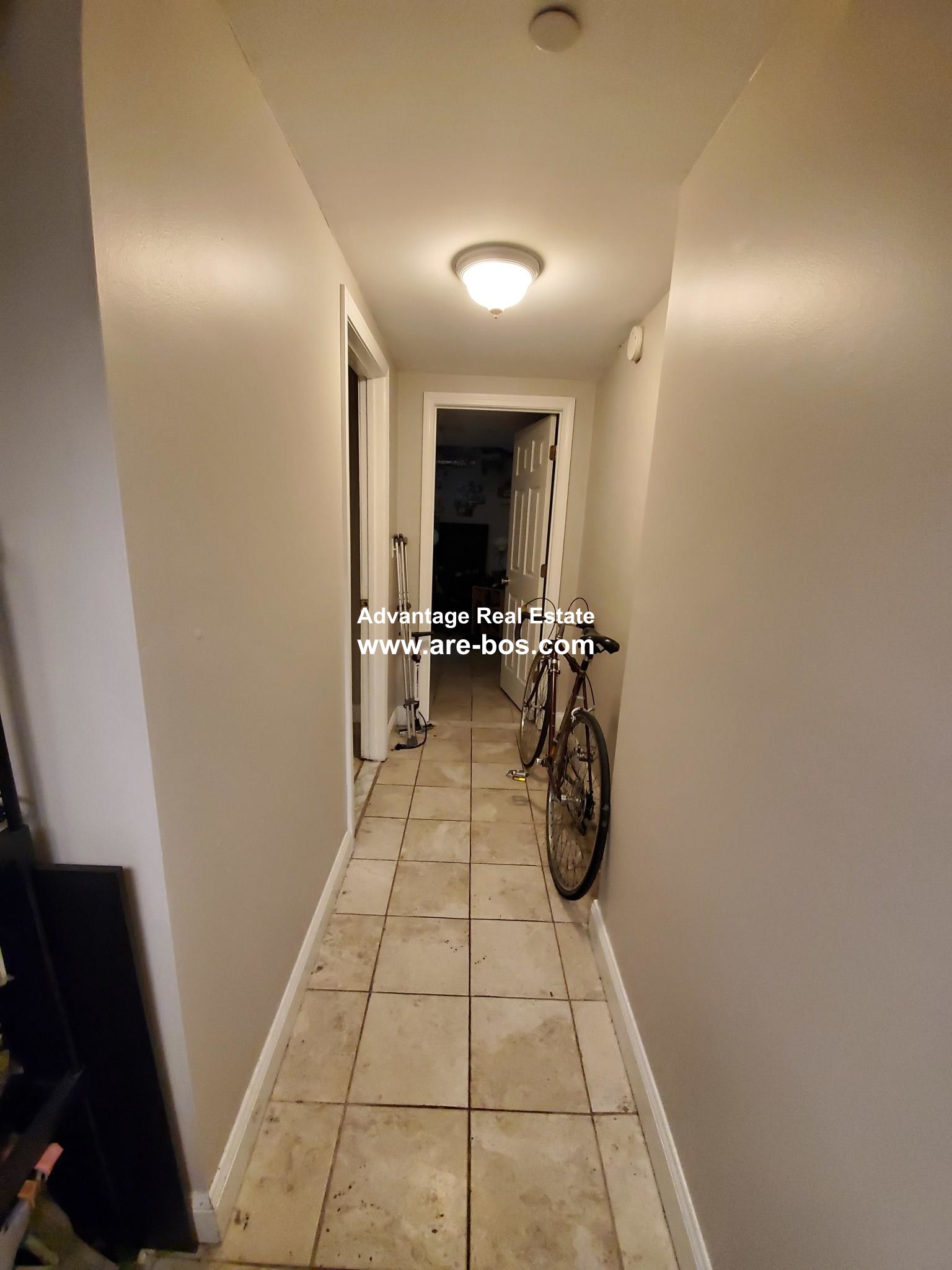 2 bed, 1 bath apartment for rent at 1066 Commonwealth Ave Unit 1, Allston — photo 5 of 24