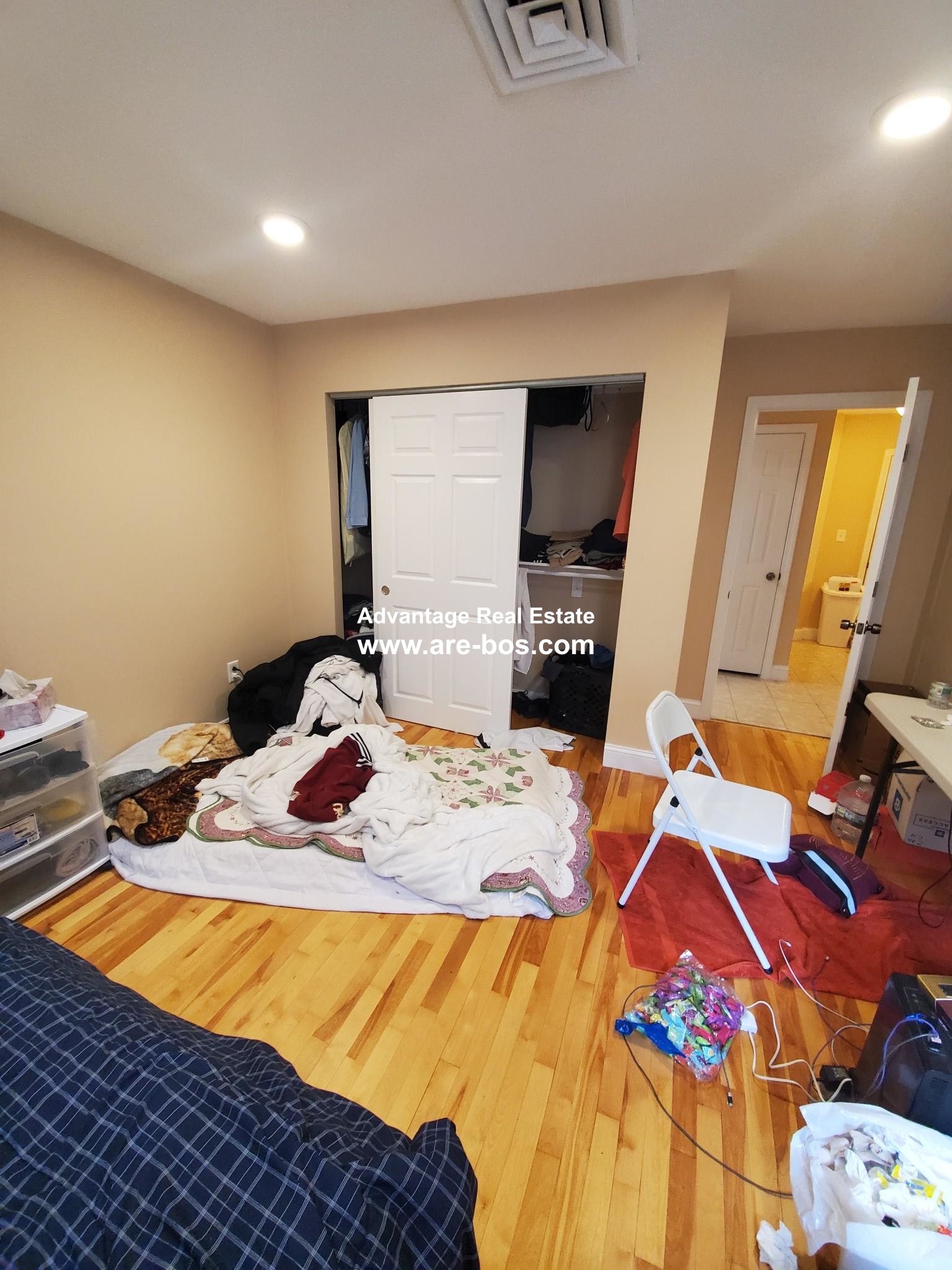 276 Chestnut Hill Ave, Brighton