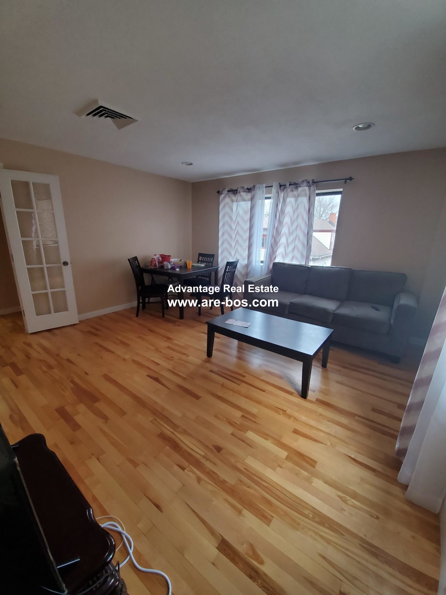 276 Chestnut Hill Ave, Brighton