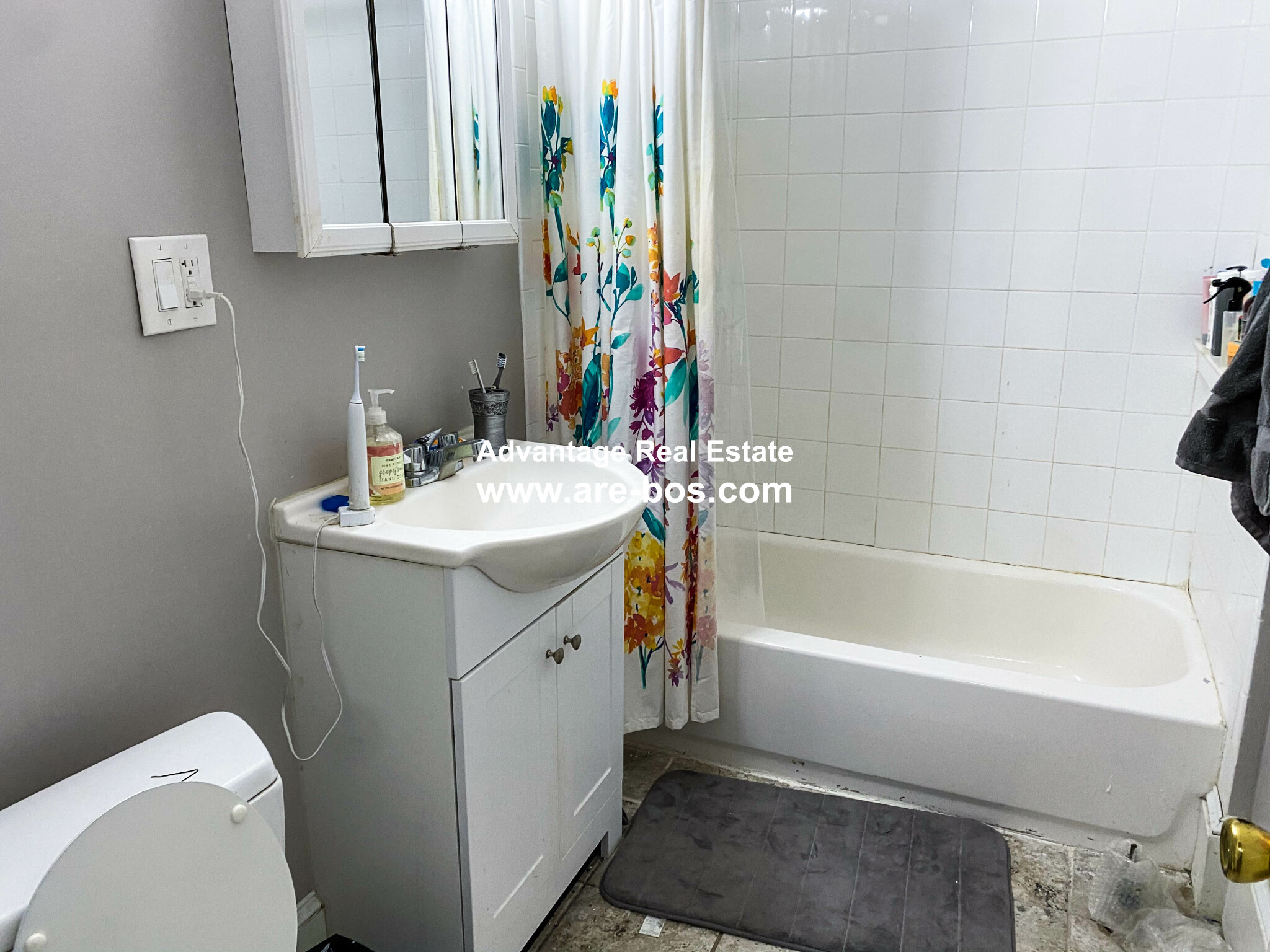 1056 Commonwealth Ave, Allston