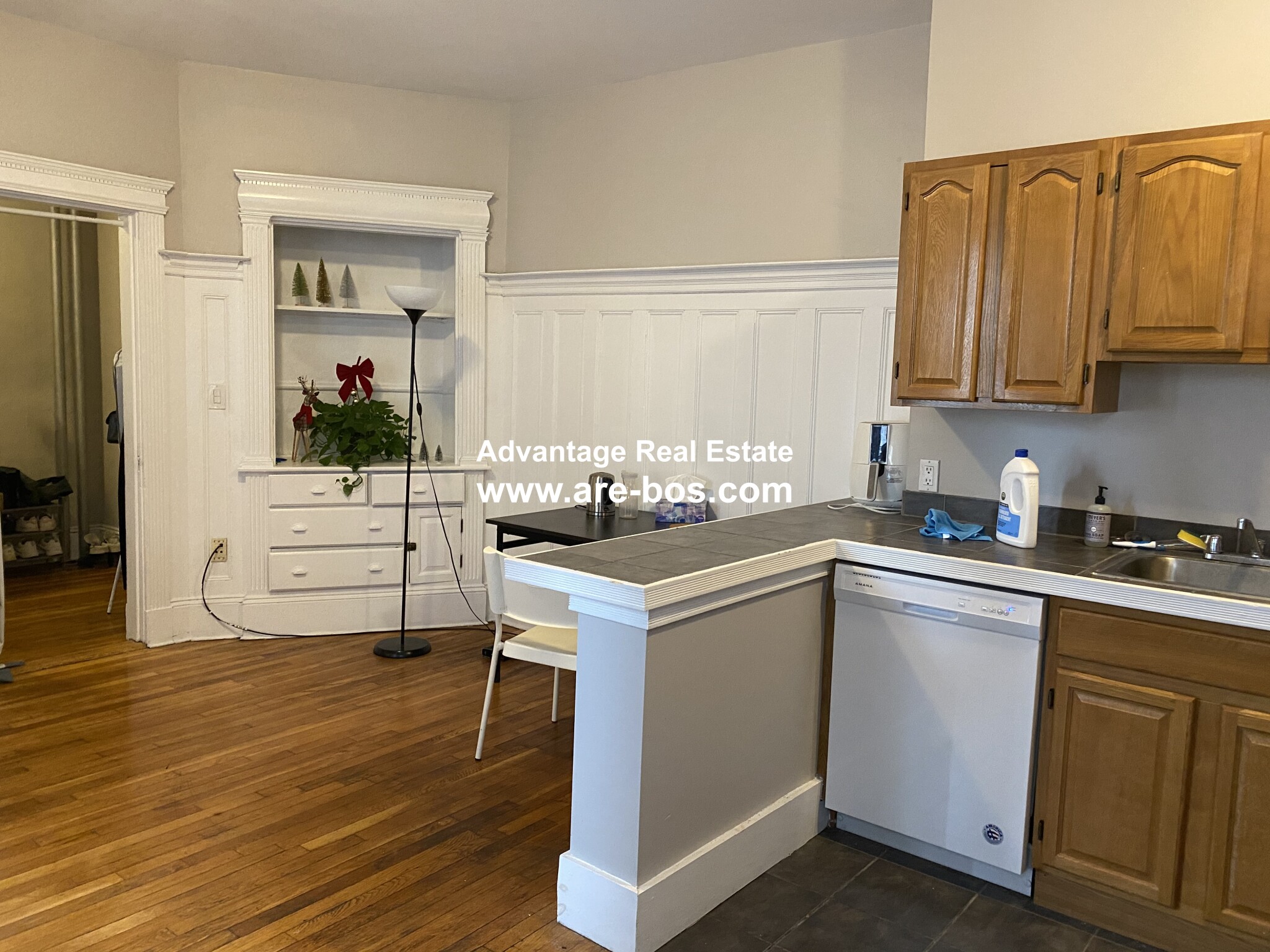 2 bed, 1 bath apartment for rent at 1066 Commonwealth Ave Unit 43, Allston — photo 30 of 32